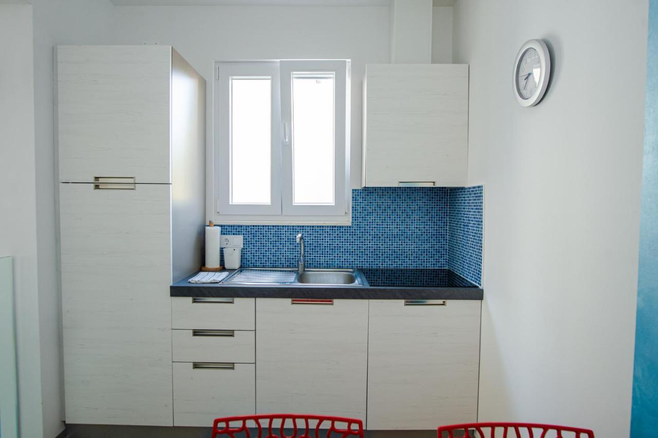 Exclusive Seaside Dream Apartments Murter Exterior photo