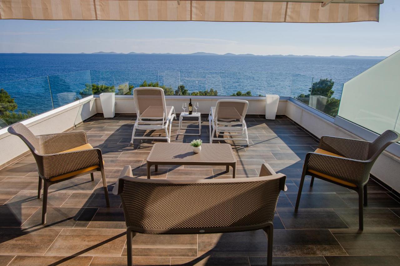 Exclusive Seaside Dream Apartments Murter Exterior photo