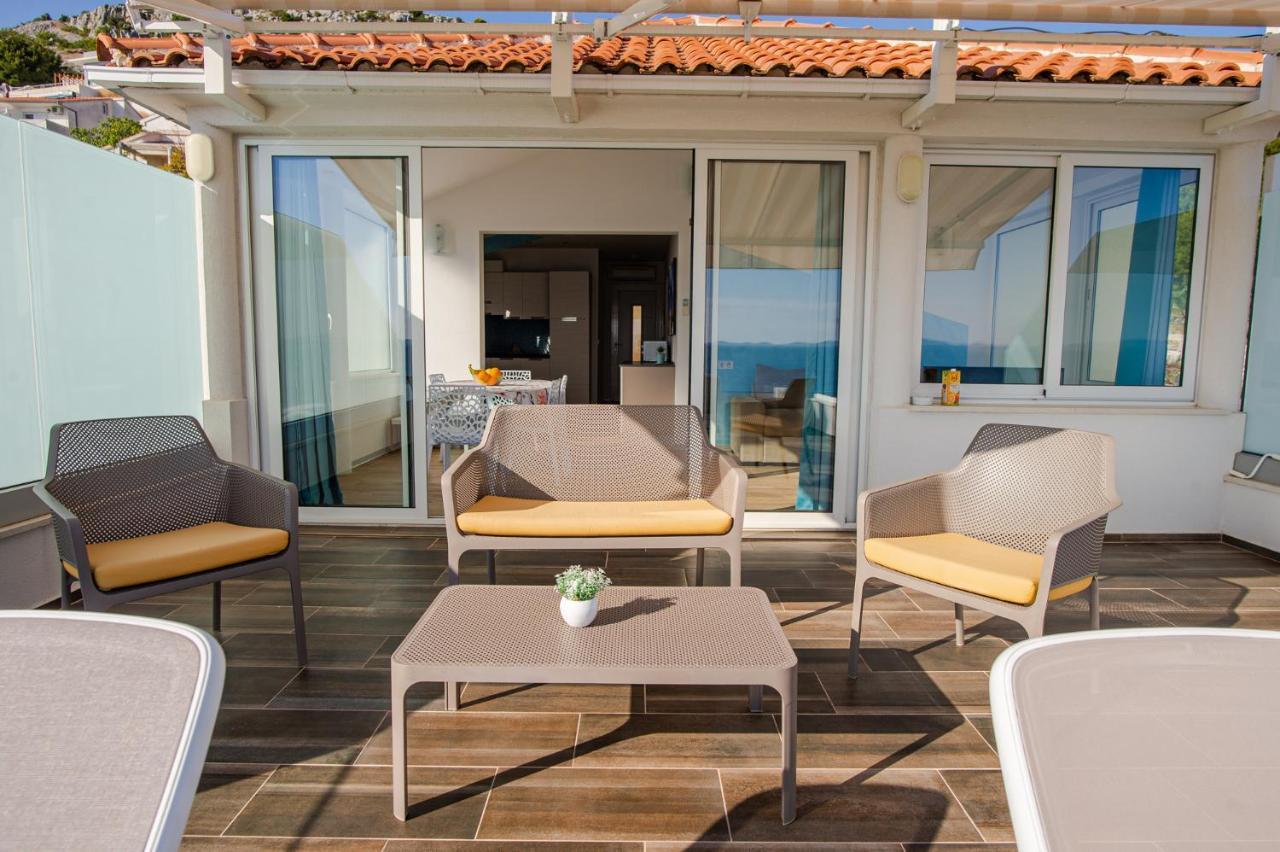 Exclusive Seaside Dream Apartments Murter Exterior photo